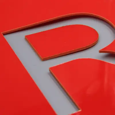 Lazerle Kesilmiş Kırmızı Akrilik